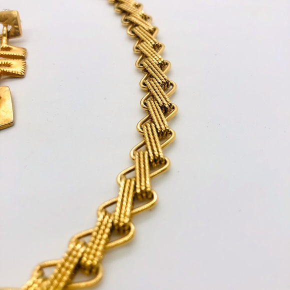 Vintage Monet Necklace & Abstract Earrings - Picture 11 of 12